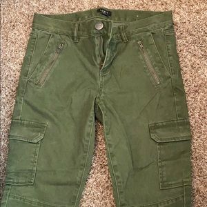 Green cargo skinny
